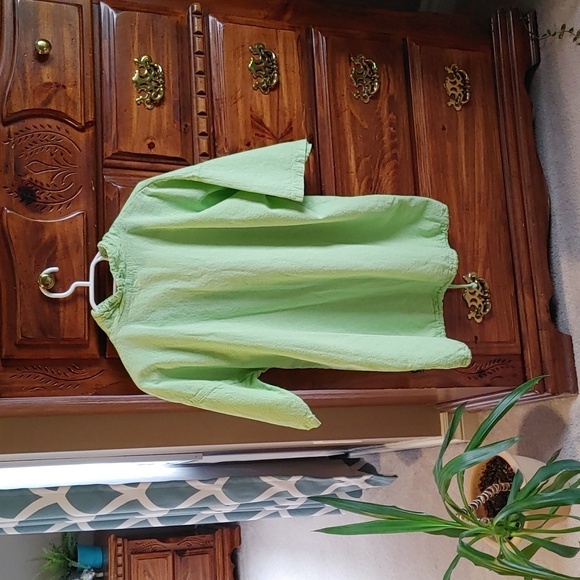 WOMEN'S GREEN VINTAGE 100% COTTON SHORT SLEEVE TOP SIZE SMALL - Picture 2 of 7